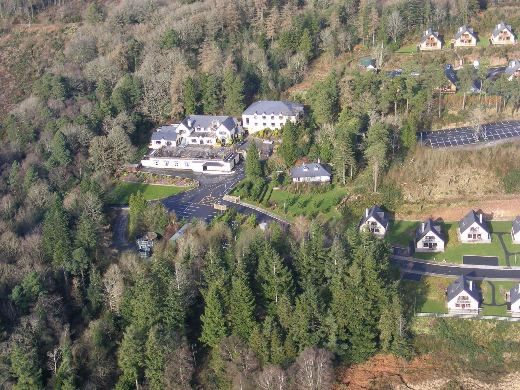 Aherlow House Hotel & Lodges Экстерьер фото