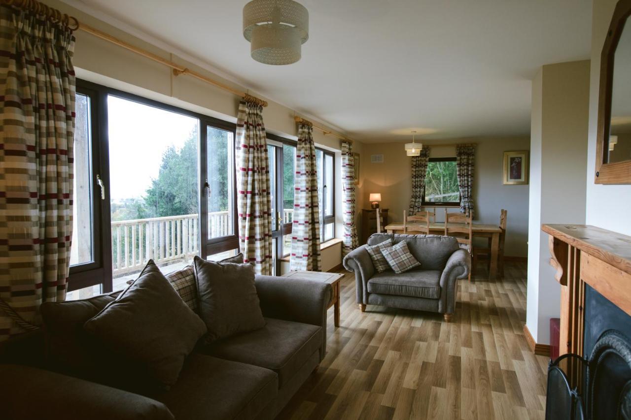 Aherlow House Hotel & Lodges Экстерьер фото